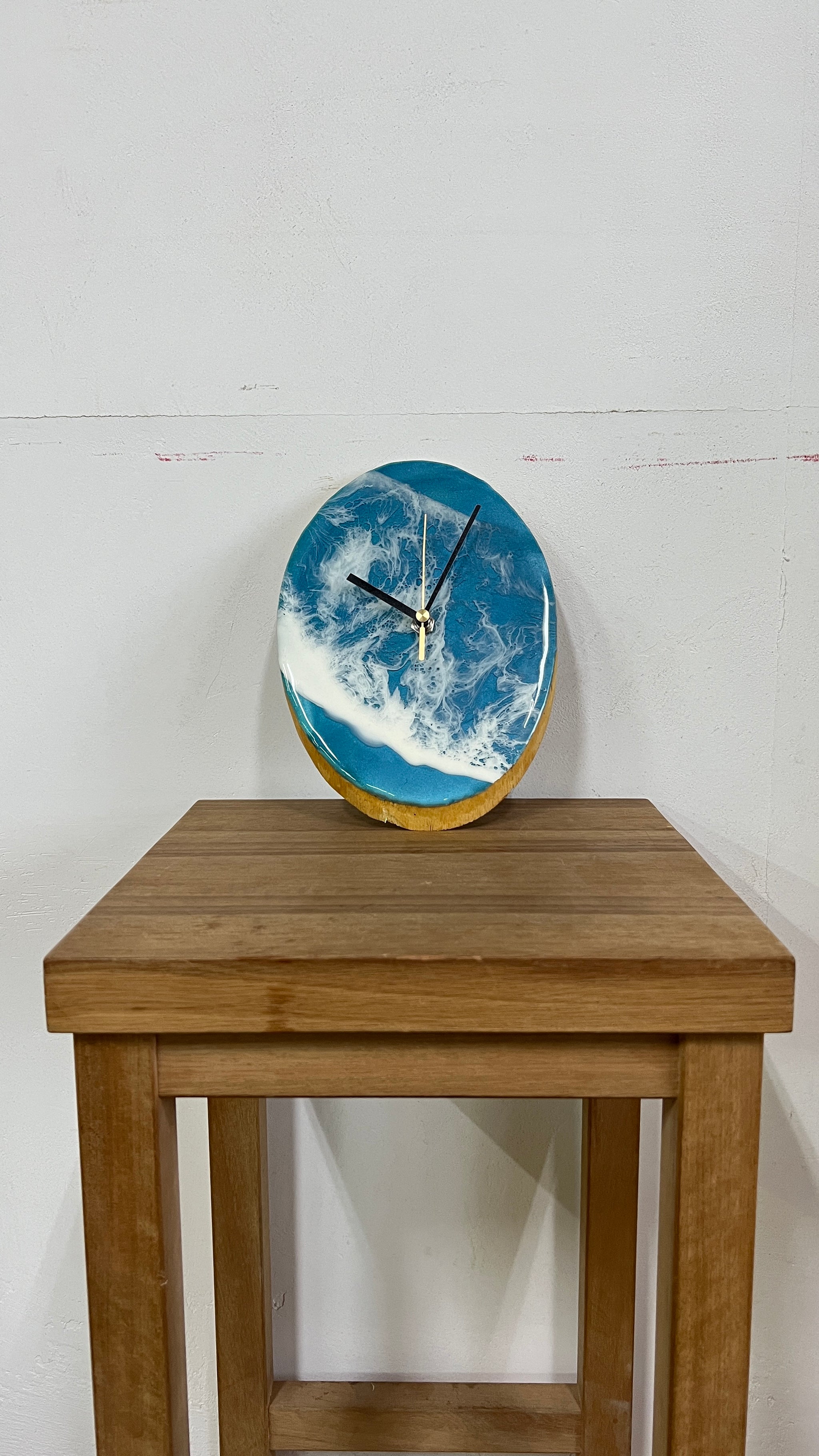 1106】オーシャンアート サーフボード時計 スタンド付き 1106